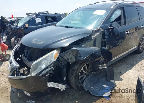 2015 Nissan Pathfinder Sl z USA, uszkodzony, nr VIN 5N1AR2MN7FC645047